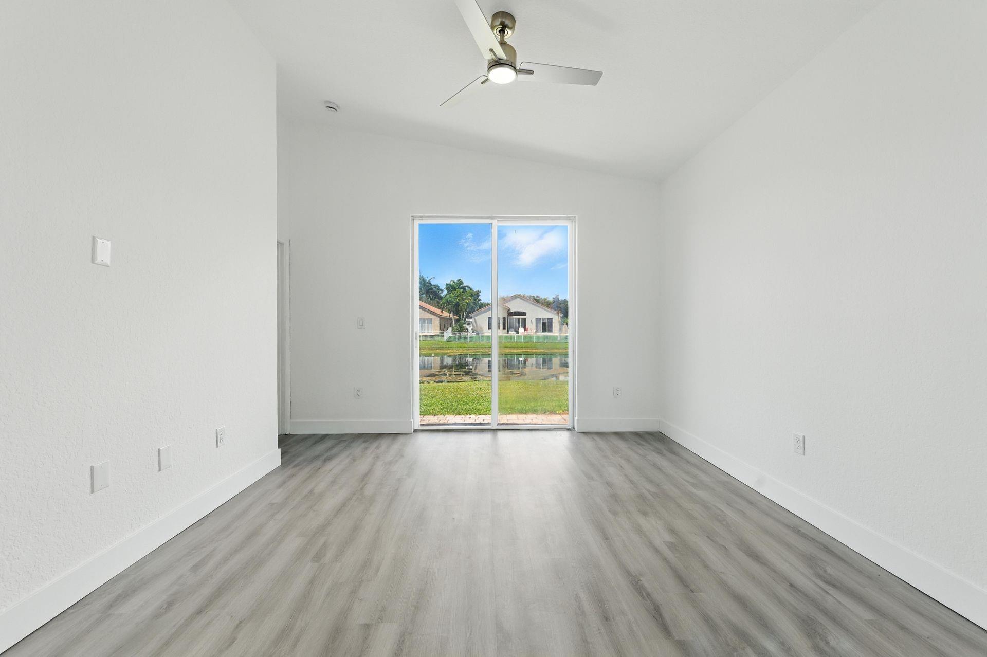GRAND KEY _ Sunset Lakes - Residential Lease