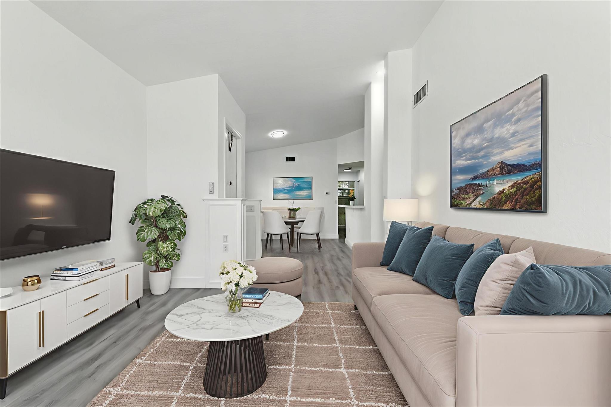 GRAND KEY _ Sunset Lakes - Residential Lease