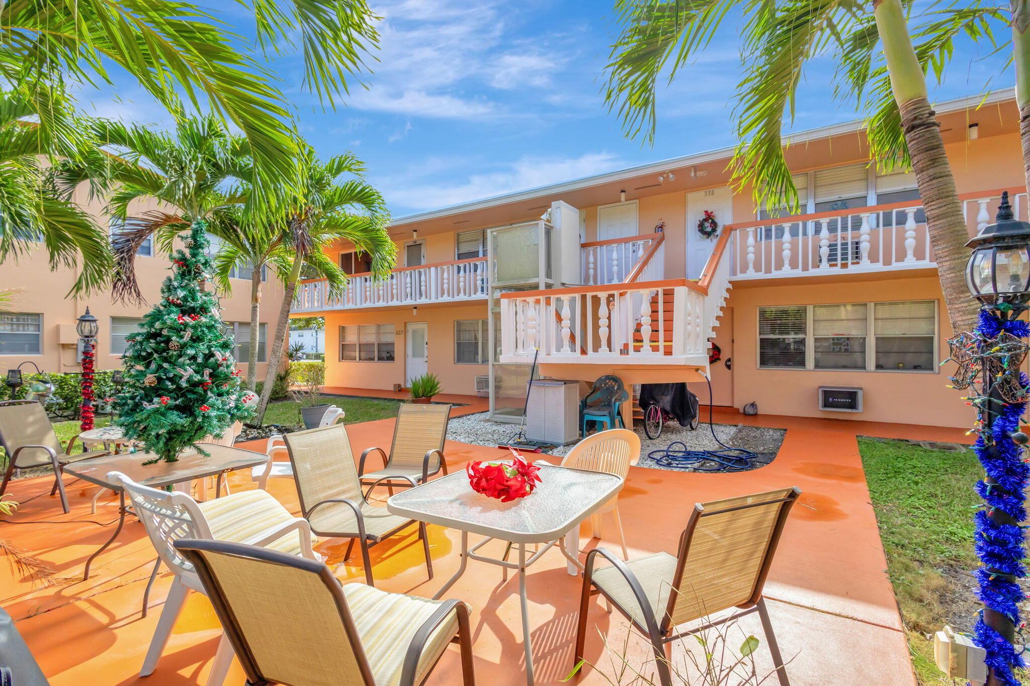 MOVE IN READY SUN FILLED 2 BED 1.5 BATH END CORNER ON SEOND FLOOR,IN BUILDING WITH A LIFT. LOCATED IN THE SOUGHT AFTER CENTURY VILLAGE, A GATED COMMUNITY FOR ADULTS 55+. TILE FLOORING THROUGHOUT, NEUTRAL COLORS, UPDATED BATHROOM. NEWER CENTRAL AIR. WELL MANAGED ASSOCIATION WITH NEW ROOF (6/2023) AND OPEN PATIO TO SIT OUT & RELAX ON. .Roomy closets (one walk-in), screened-in patio, laundry room, assigned parking spot plus visitor parking available; local bus for errands/shopping both within & outside THE VILLAGE. GREAT LOCATION VERY CLOSE TO HASTING FITNESS CENTER WHICH HAS STATE OF THE ART GYM, SWIMMING POOL AND RESISTANCE POOL. COME AND ENJOY RESORT STYLE LIVING. Clubhouse with theater, shows, movies, craft and card rooms, clubs, billiards, aerobic
