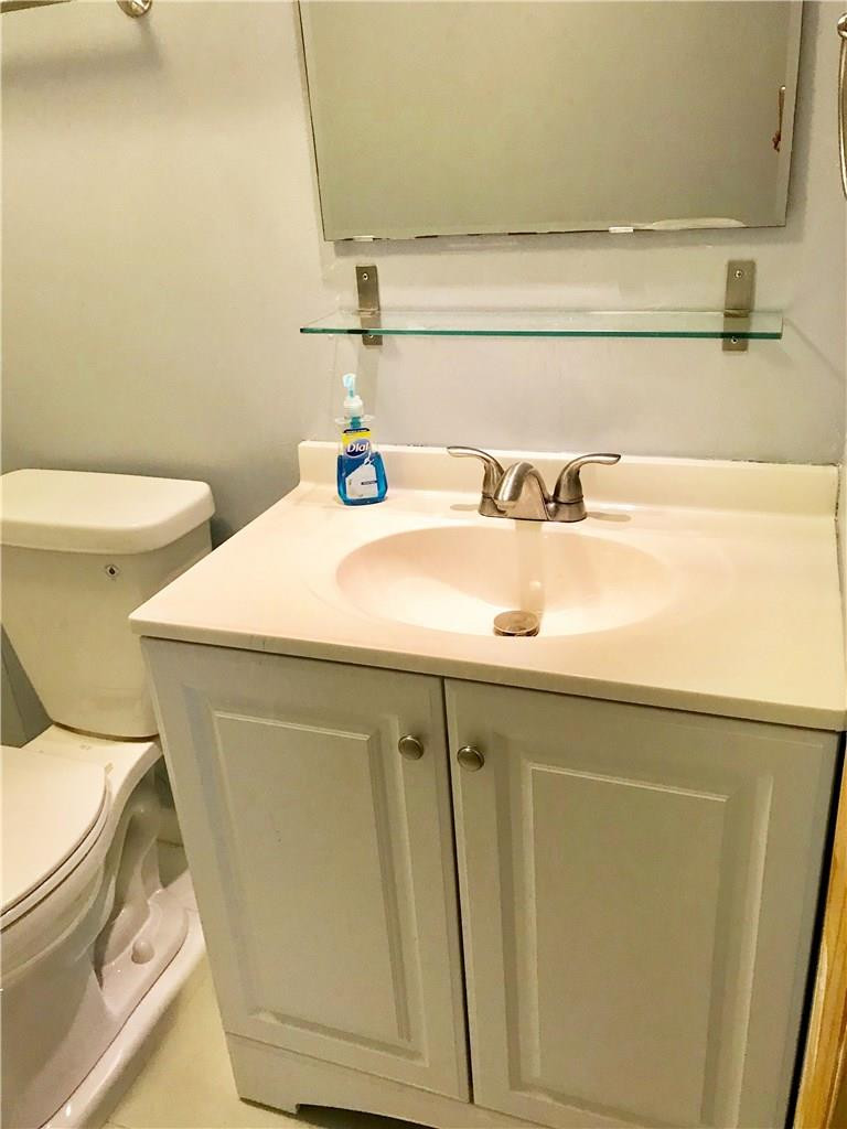 Summerbreeze Condo - Residential Lease