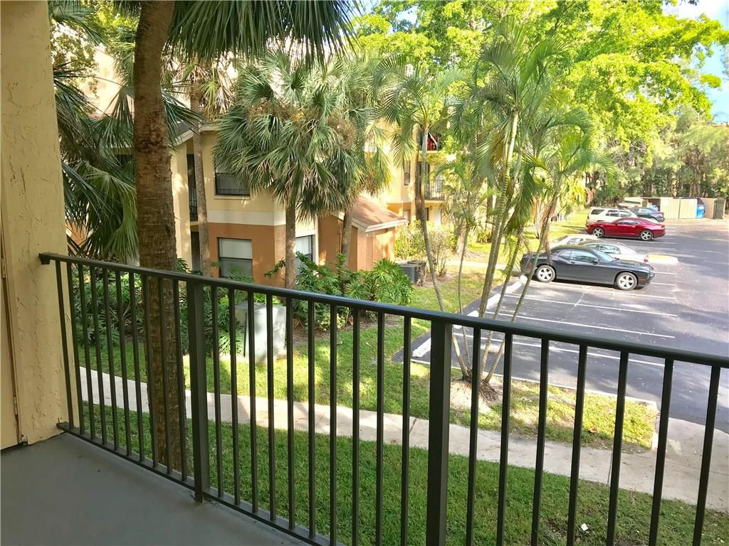 Summerbreeze Condo - Residential Lease