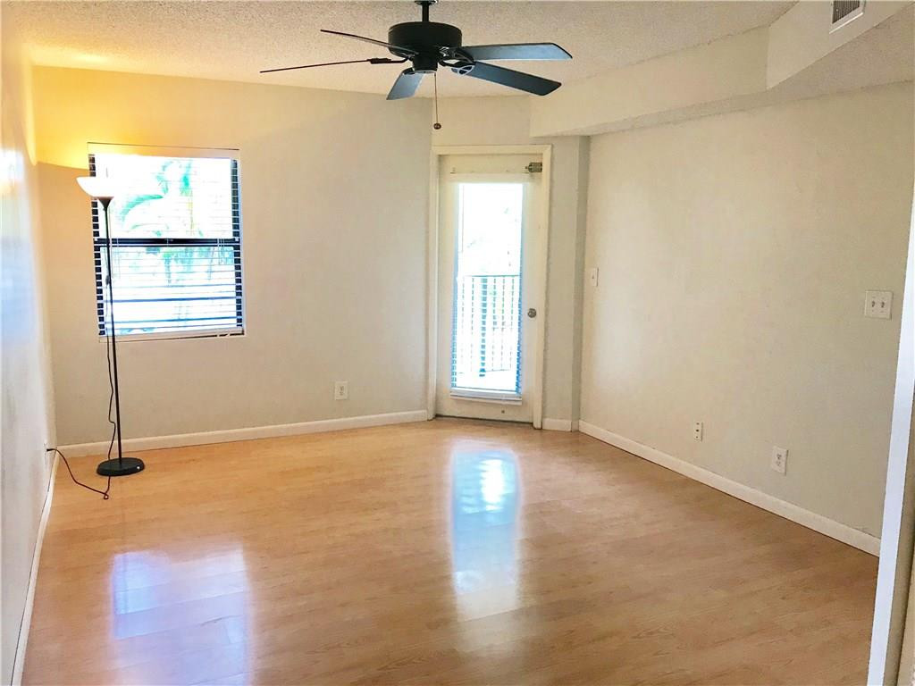 Summerbreeze Condo - Residential Lease