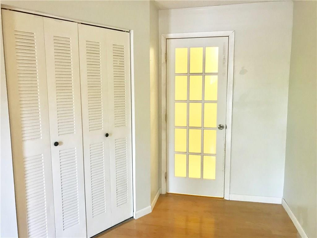 Summerbreeze Condo - Residential Lease