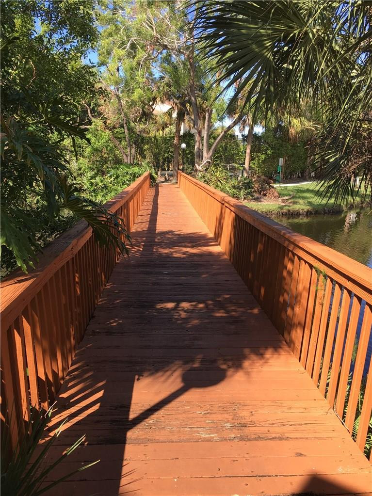 Summerbreeze Condo - Residential Lease