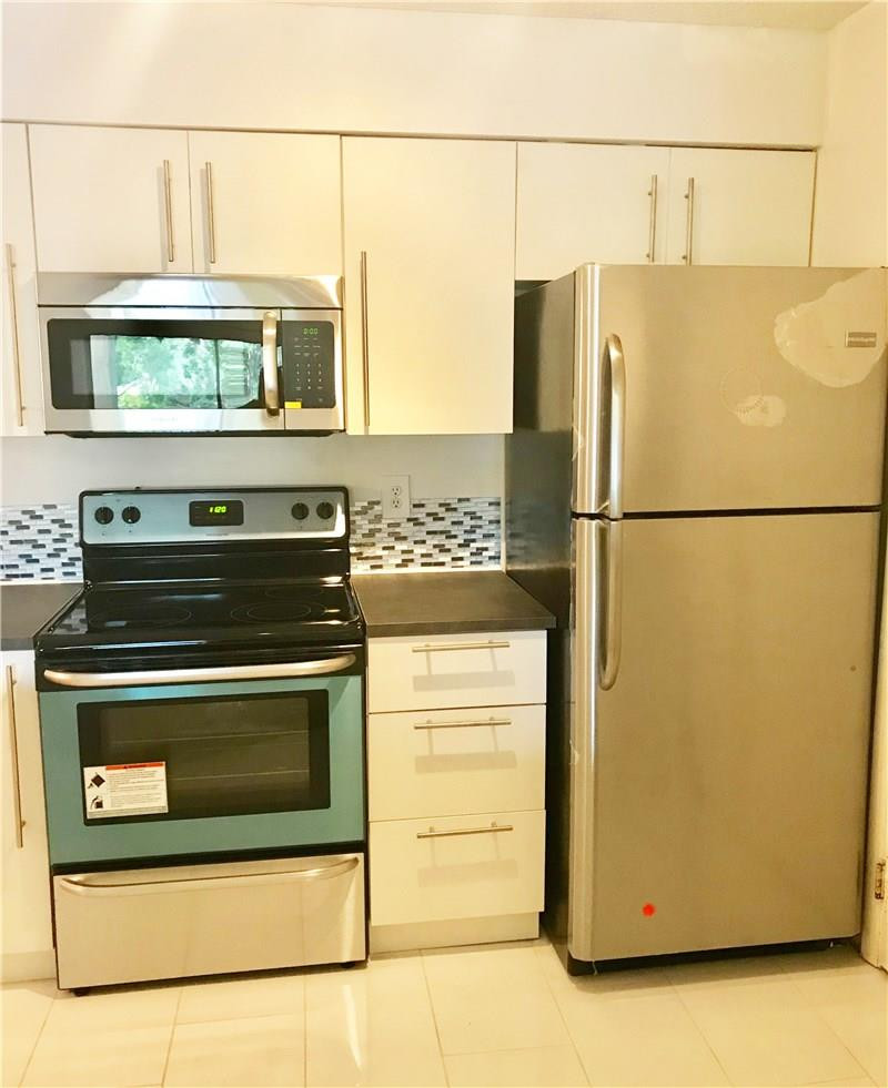 Summerbreeze Condo - Residential Lease