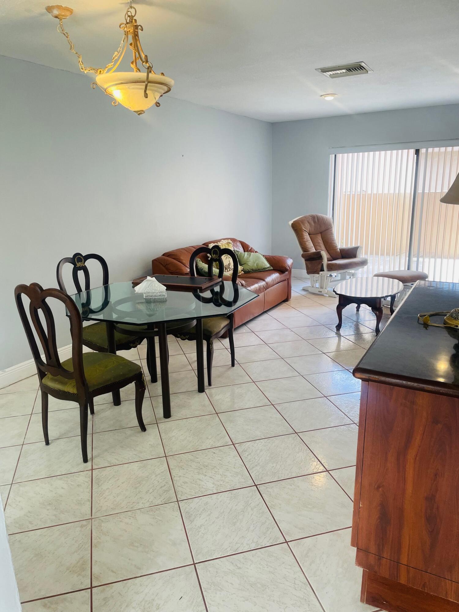 ROYAL VILLAGE TOWNHOUSES COND - Residential