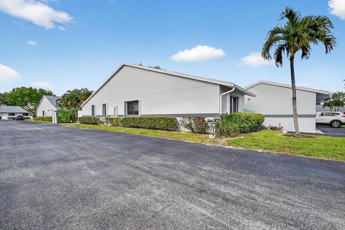 2640 Gately Drive W 1601