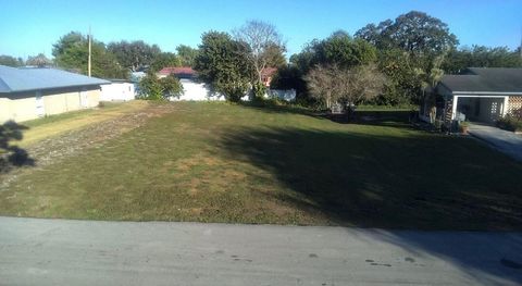 133 SE 5th Street Belle Glade FL 33430