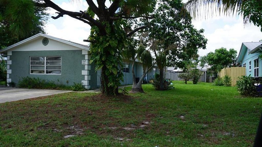 Photo of 3371 SE Fairmont Street, Stuart, FL 34997 (MLS # F10415472)