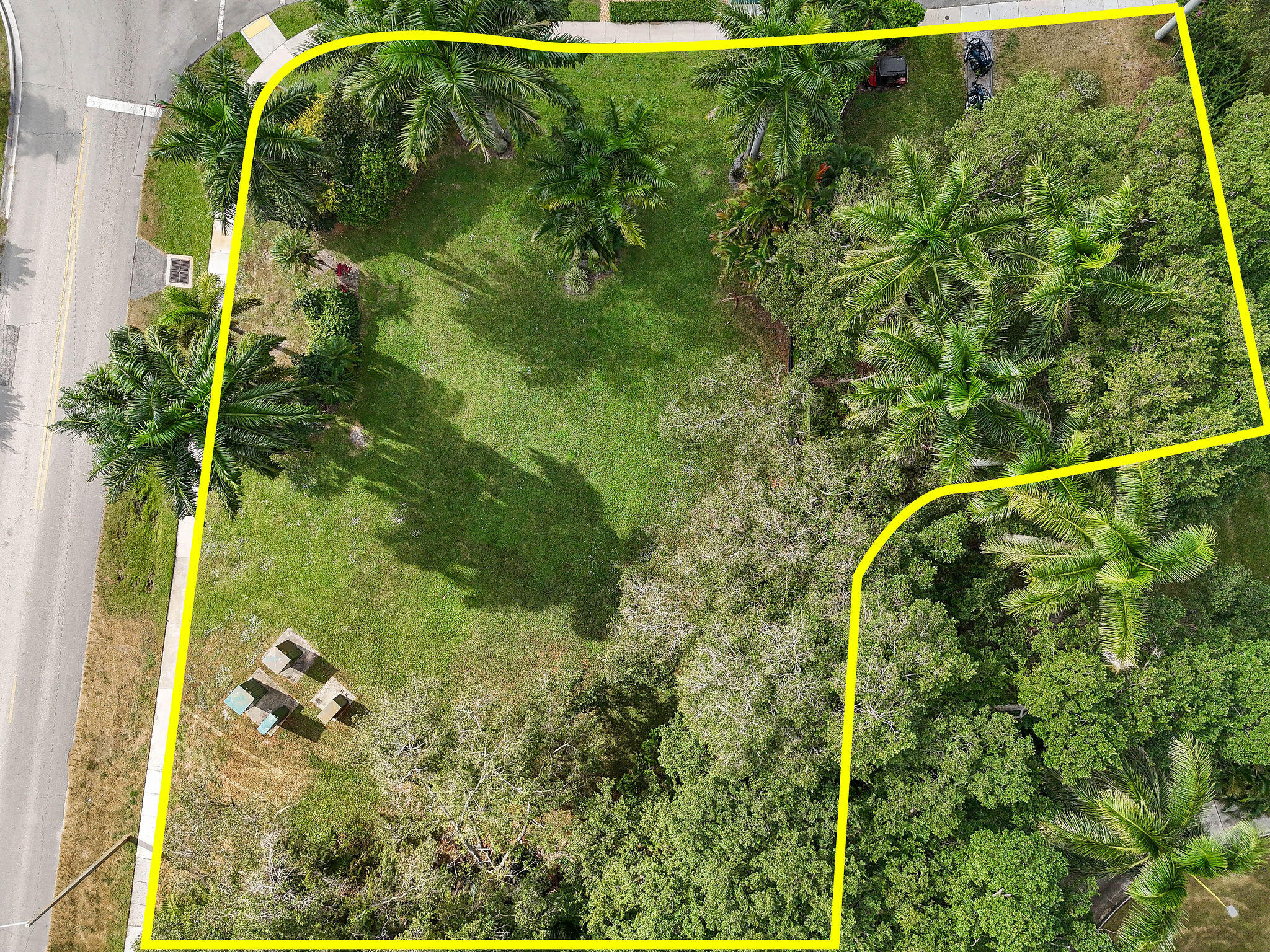 PRESIDENT COUNTRY CLUB 1 - Land