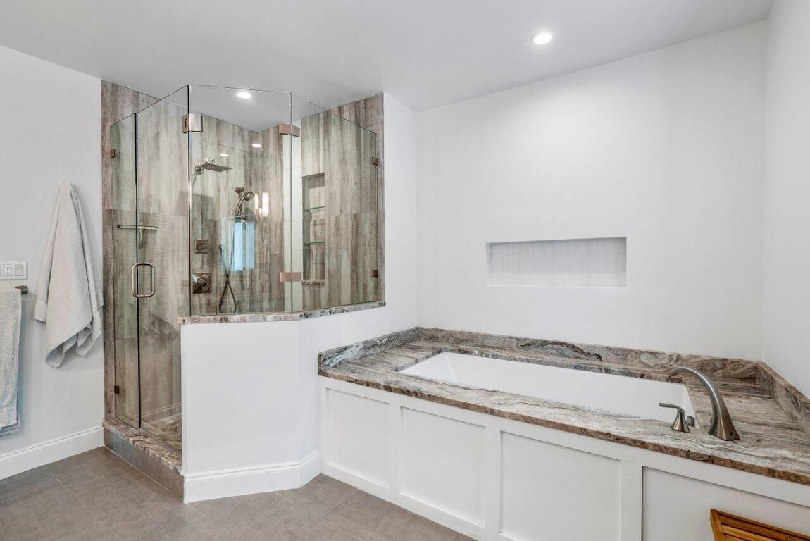 BOCA HARBOUR - Residential Lease