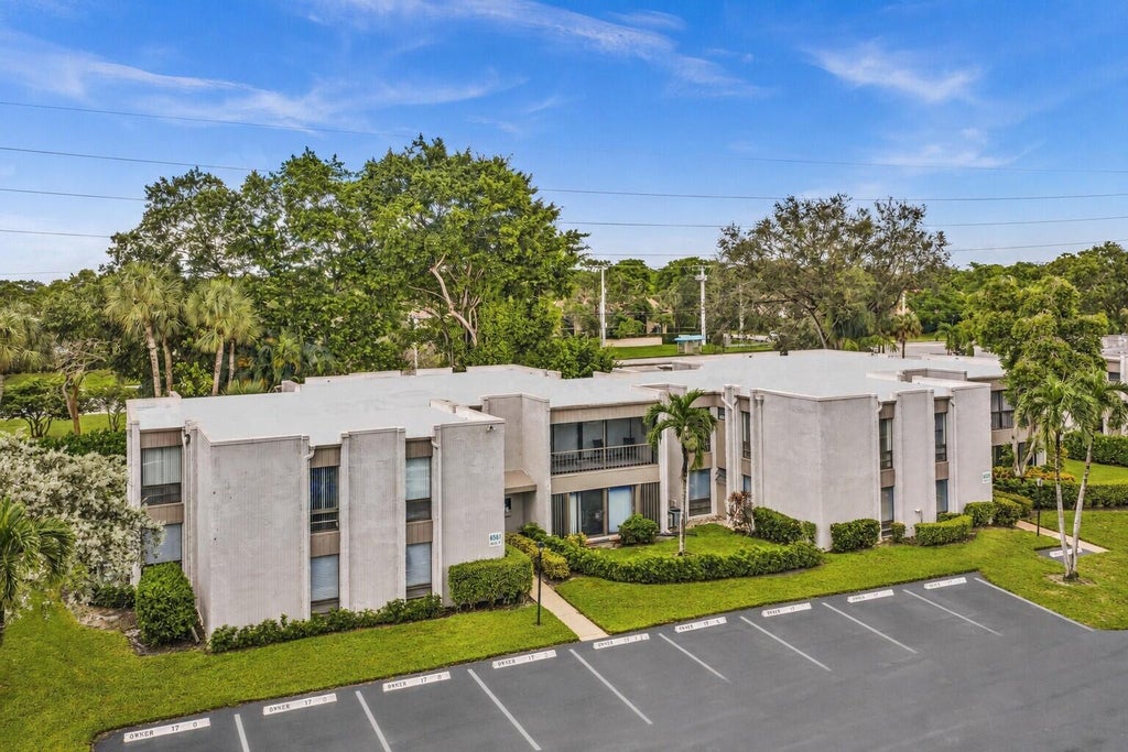 Photo of 6561 Spring Bottom Way #234, Boca Raton, FL 33433 (MLS # B26043093)