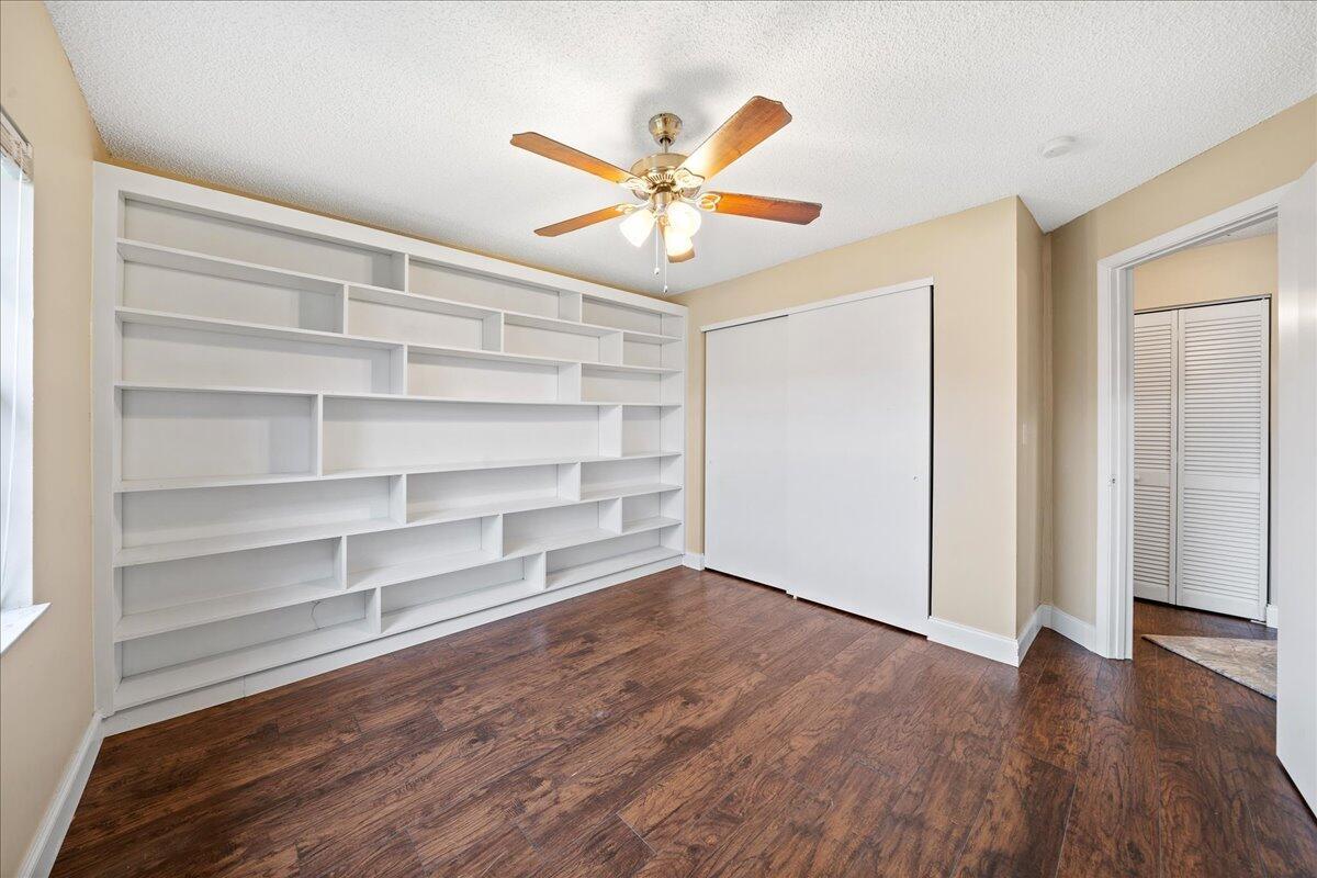 INDIAN PINES VILLAGE - Residential