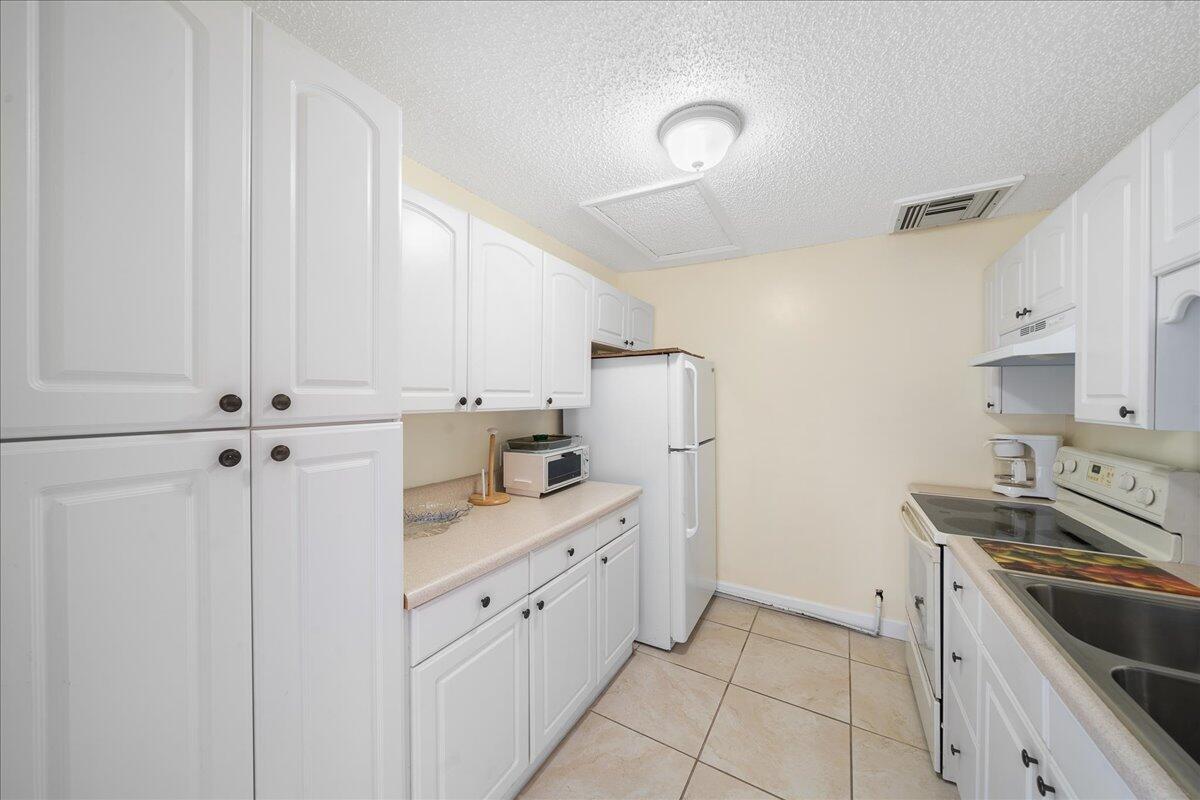 INDIAN PINES VILLAGE - Residential