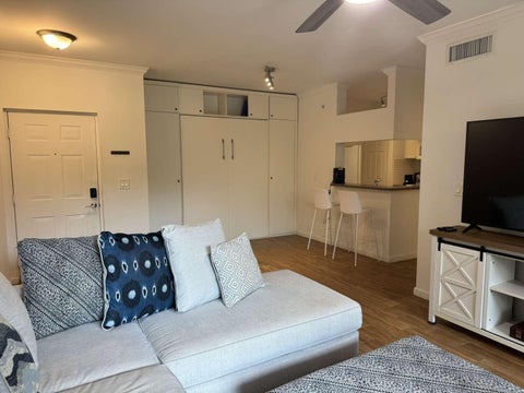 MLS: B26060499