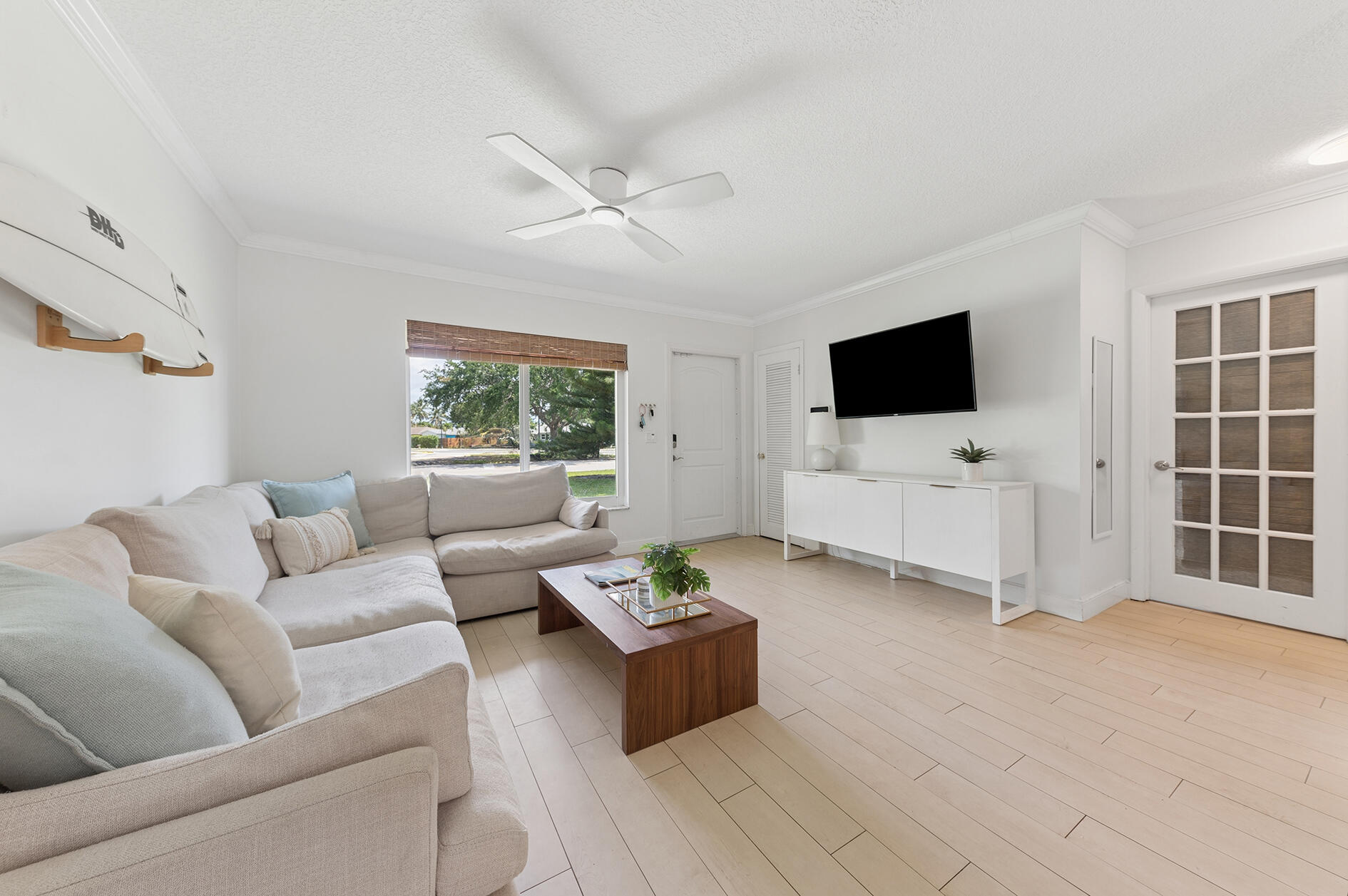 TROPIC PALMS 2 - Residential