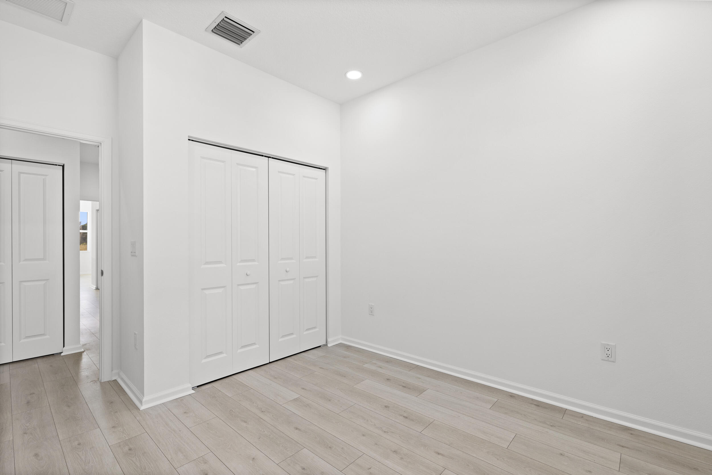 TERRACES OF WESTLAKE - Residential Lease