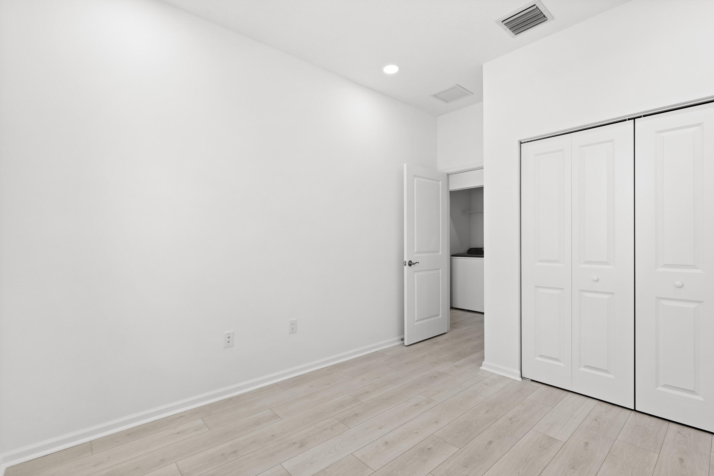 TERRACES OF WESTLAKE - Residential Lease