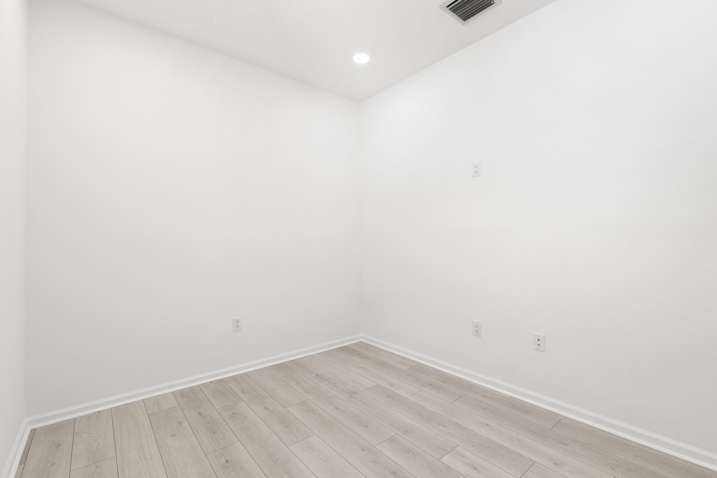 TERRACES OF WESTLAKE - Residential Lease