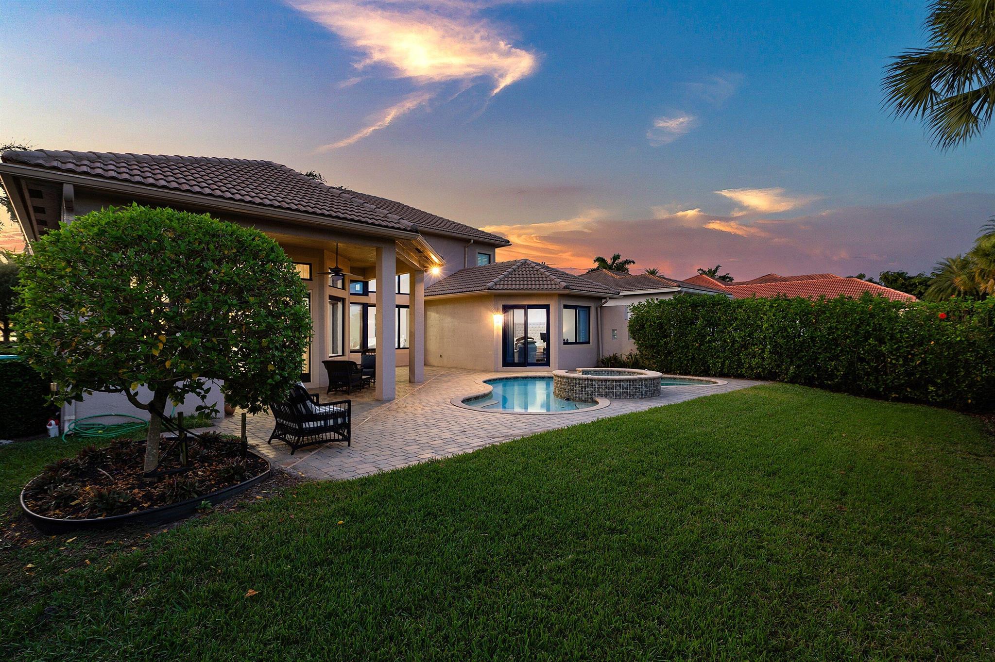 Casa Bella - Residential