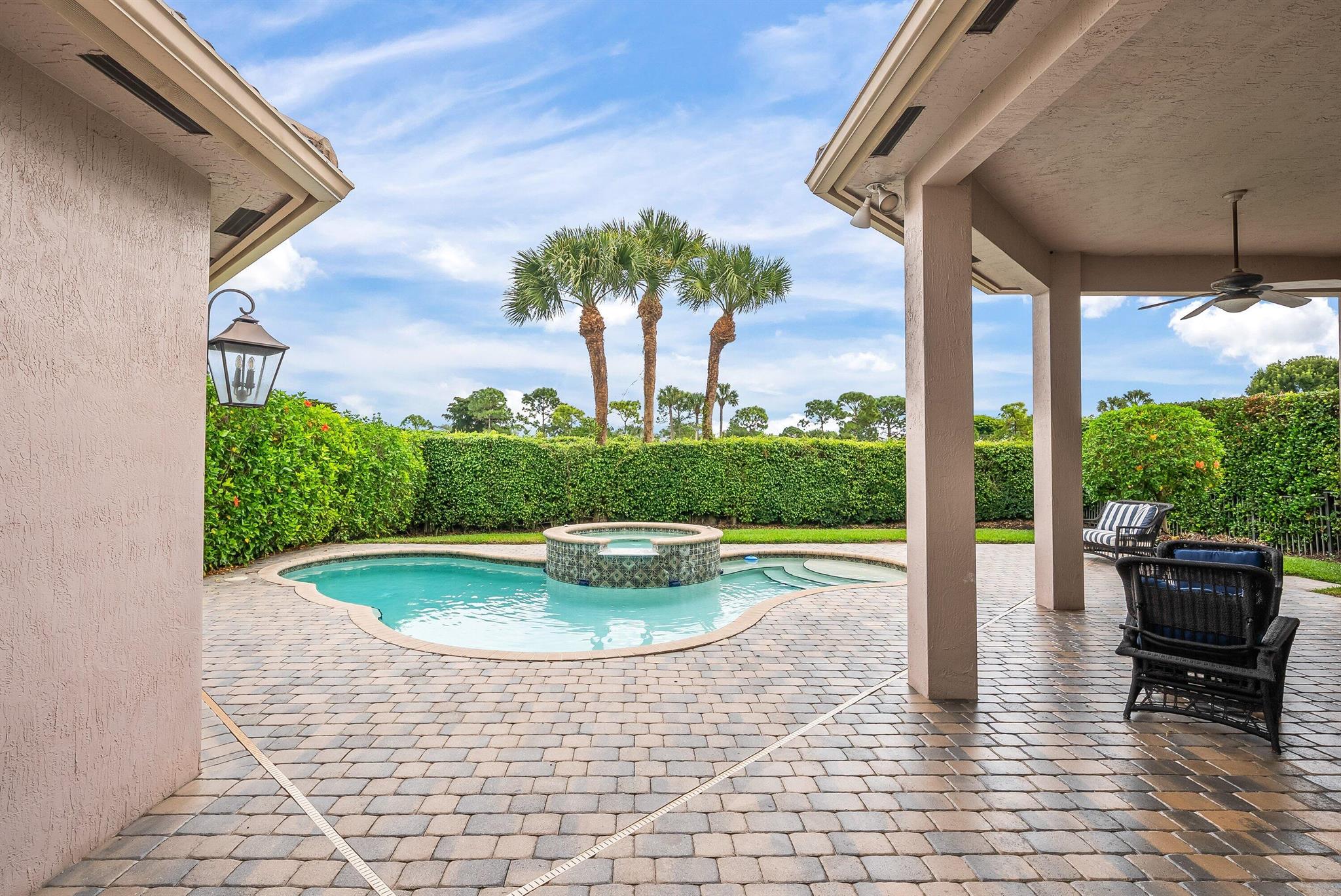 Casa Bella - Residential