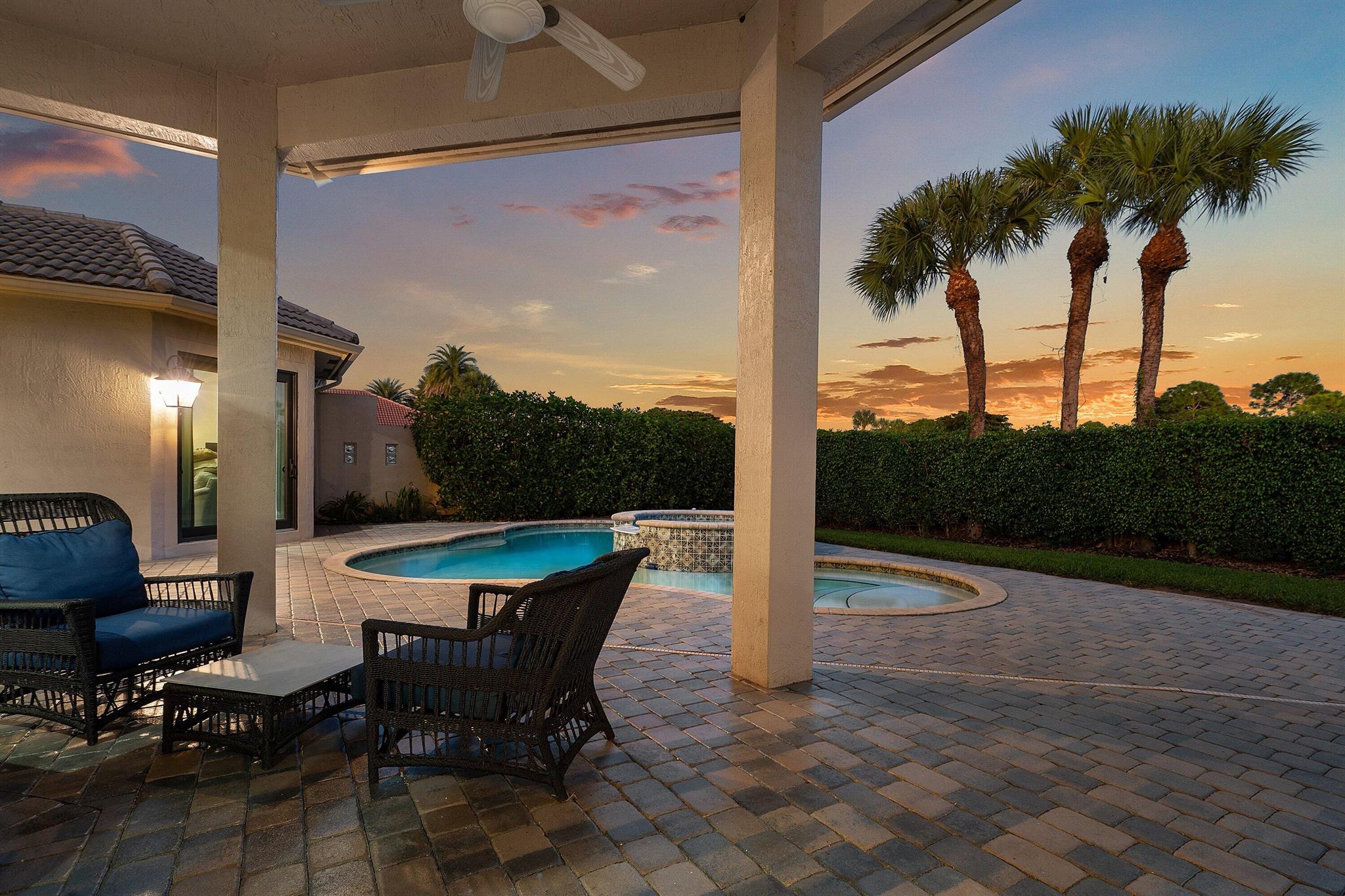 Casa Bella - Residential