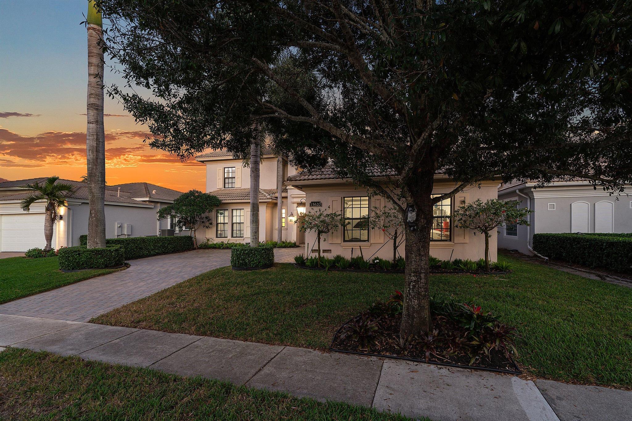 Casa Bella - Residential