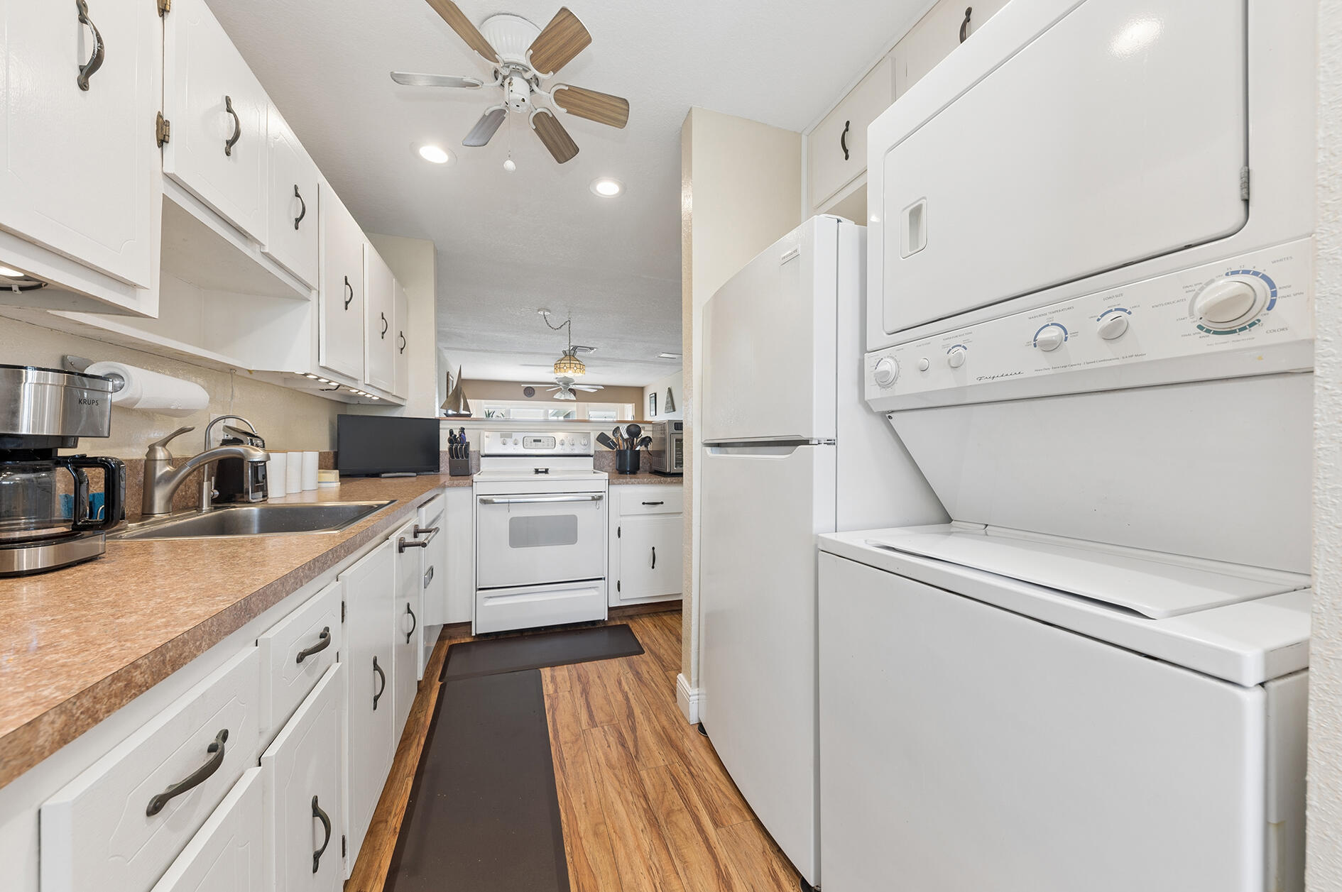 PINES OF DELRAY CONDO - Residential