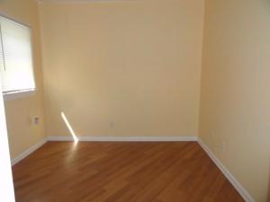 LAKE WORTH TOWN OF - Residential Lease