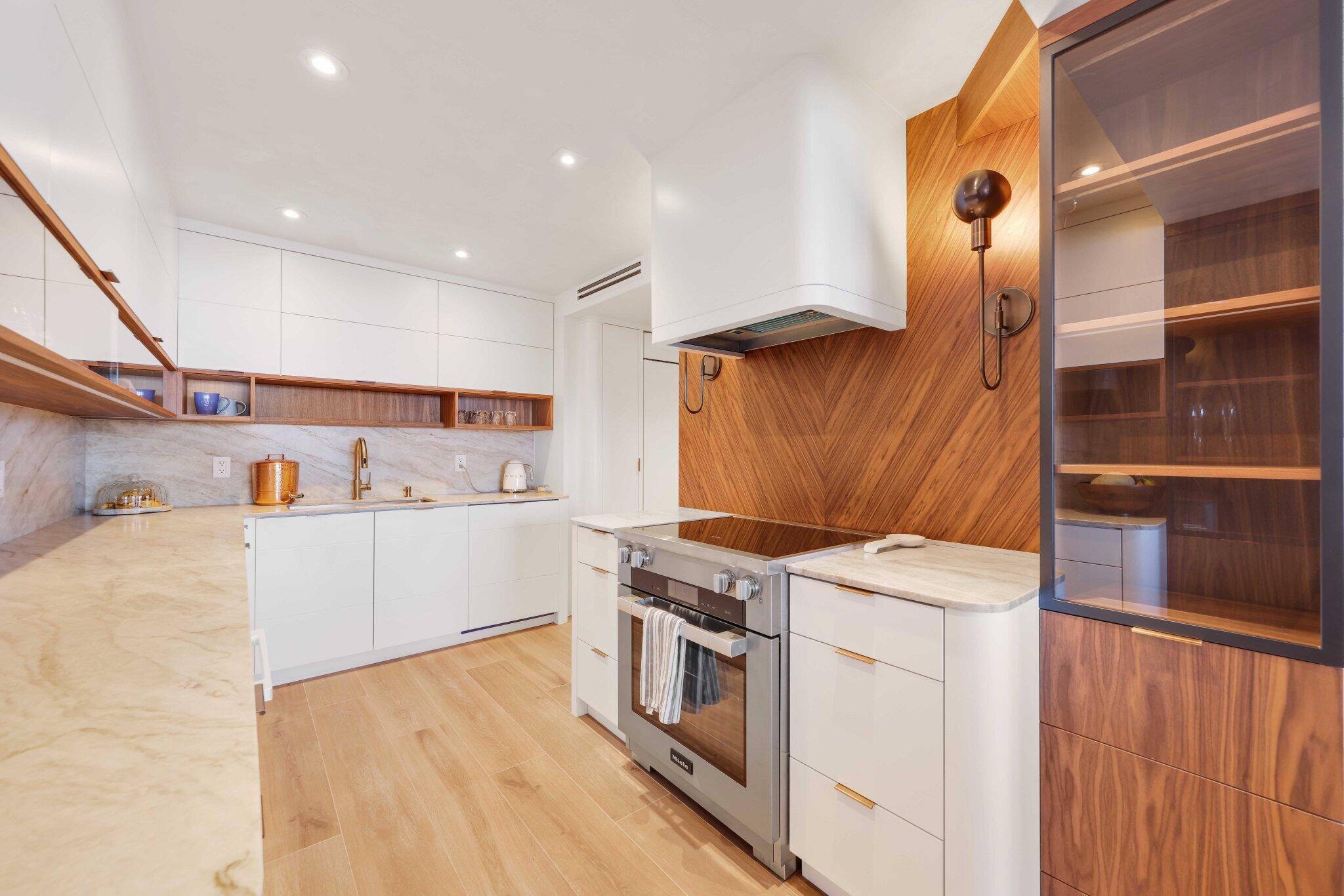 VILLA MAGNA CONDO - Residential