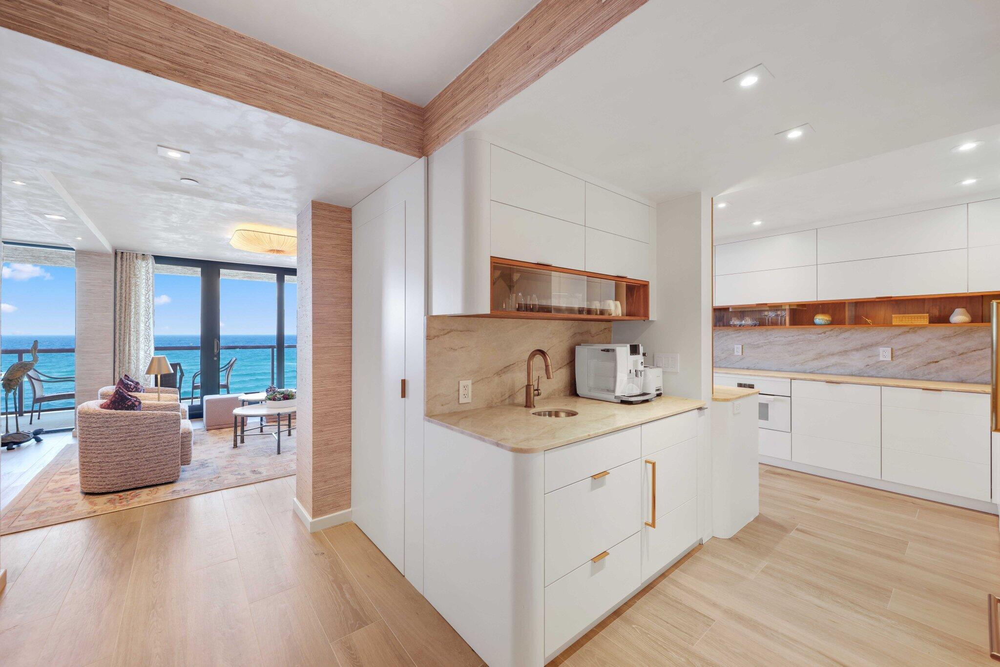 VILLA MAGNA CONDO - Residential