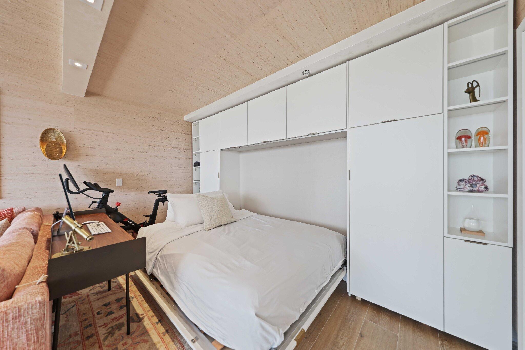 VILLA MAGNA CONDO - Residential