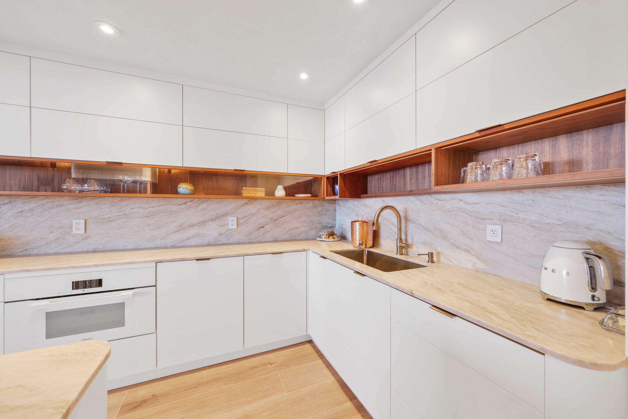 VILLA MAGNA CONDO - Residential