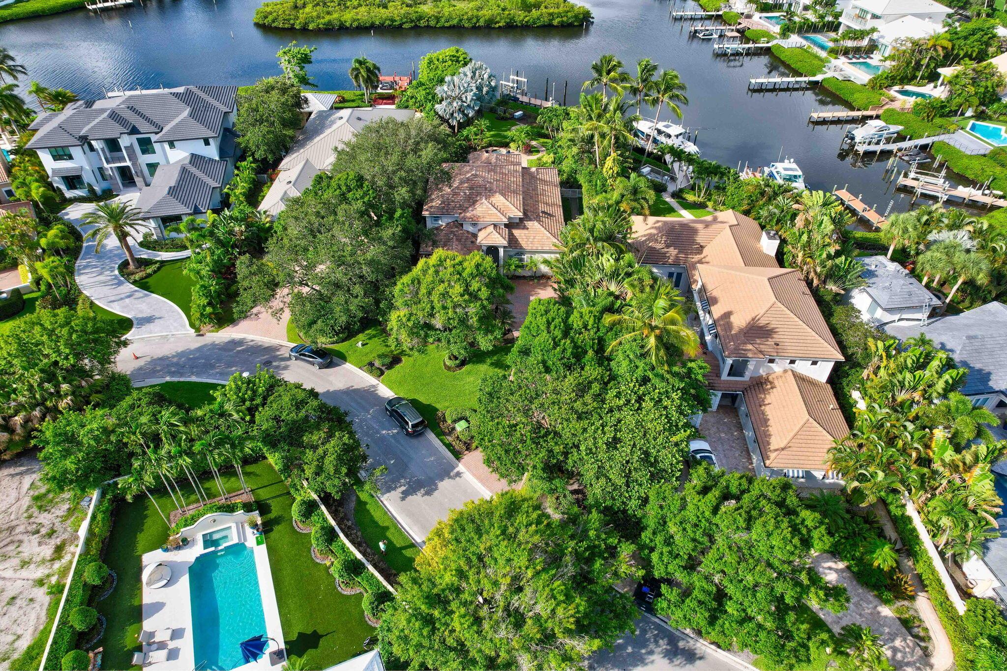 ADMIRALS COVE PAR A - Residential