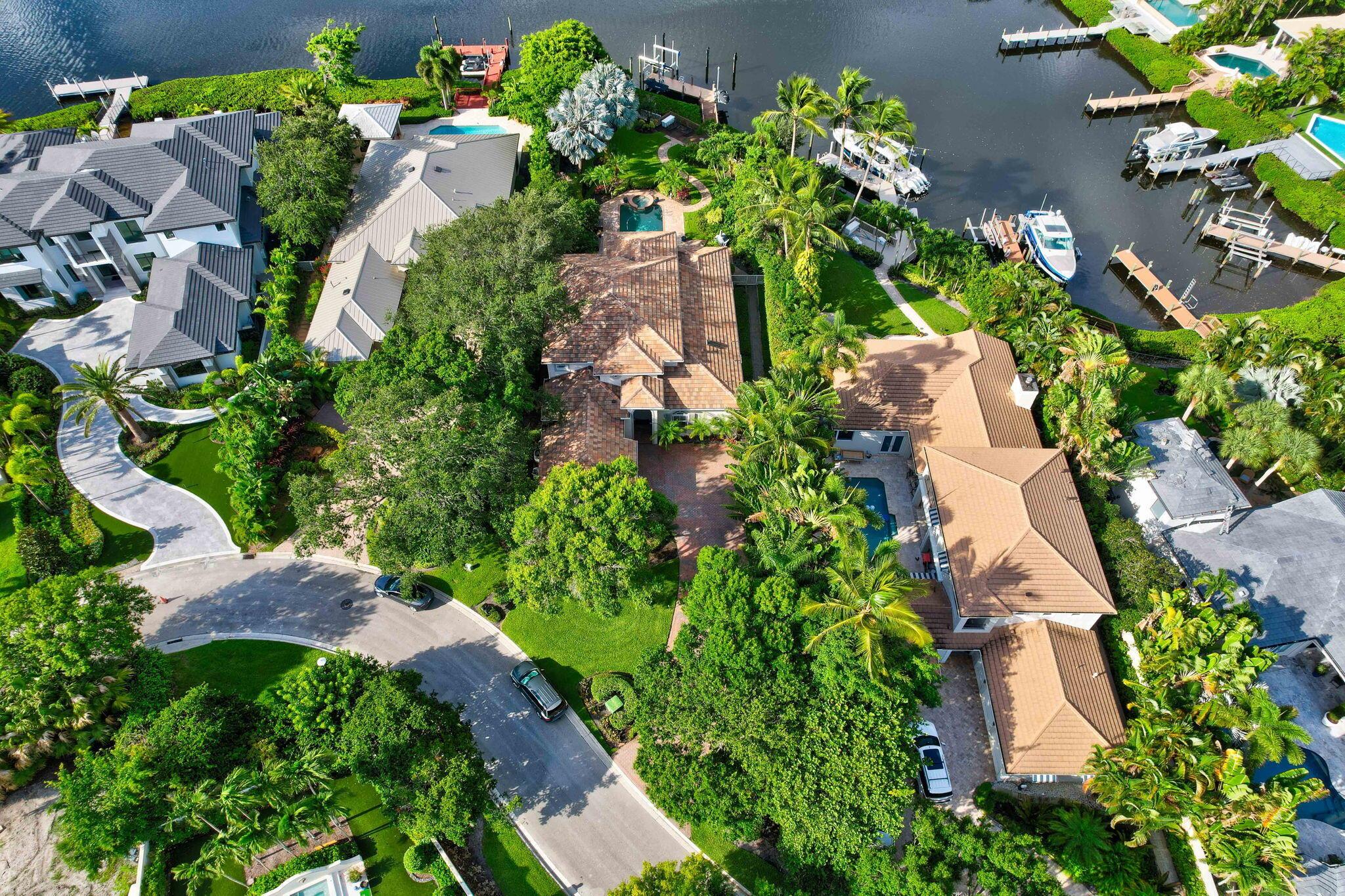 ADMIRALS COVE PAR A - Residential