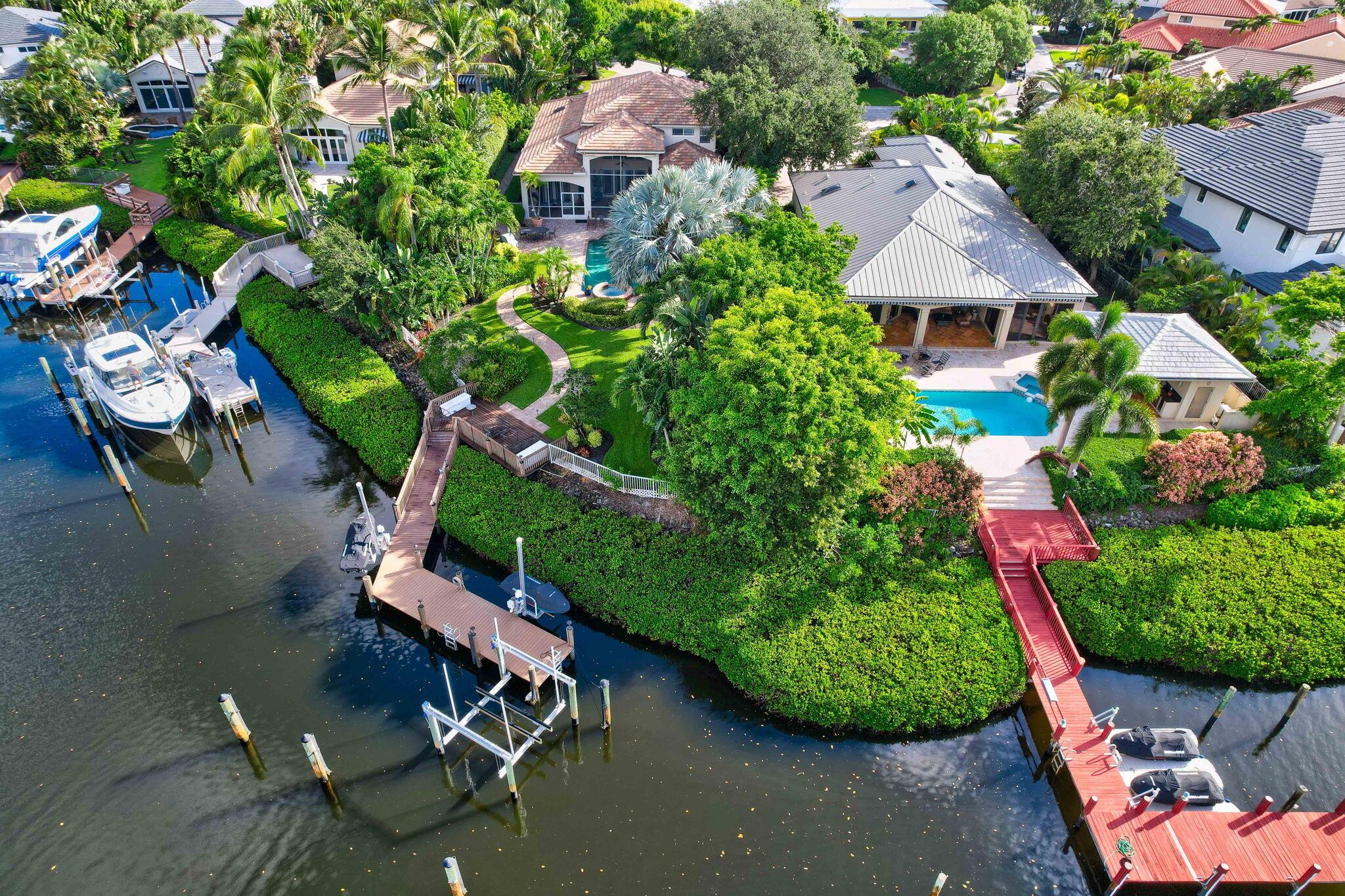 ADMIRALS COVE PAR A - Residential