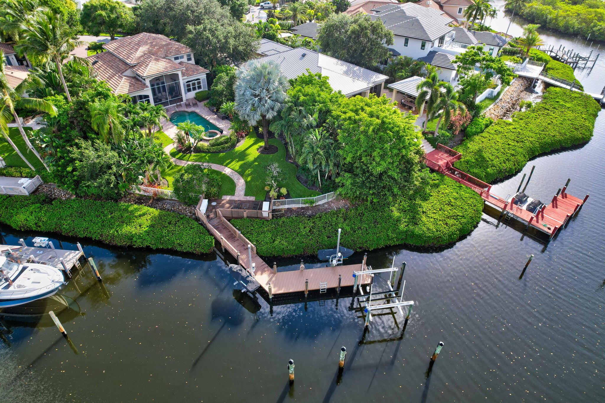 ADMIRALS COVE PAR A - Residential