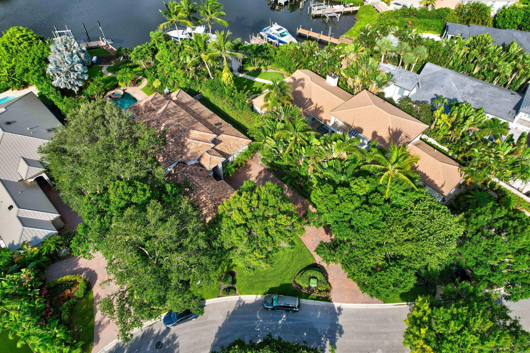 ADMIRALS COVE PAR A - Residential