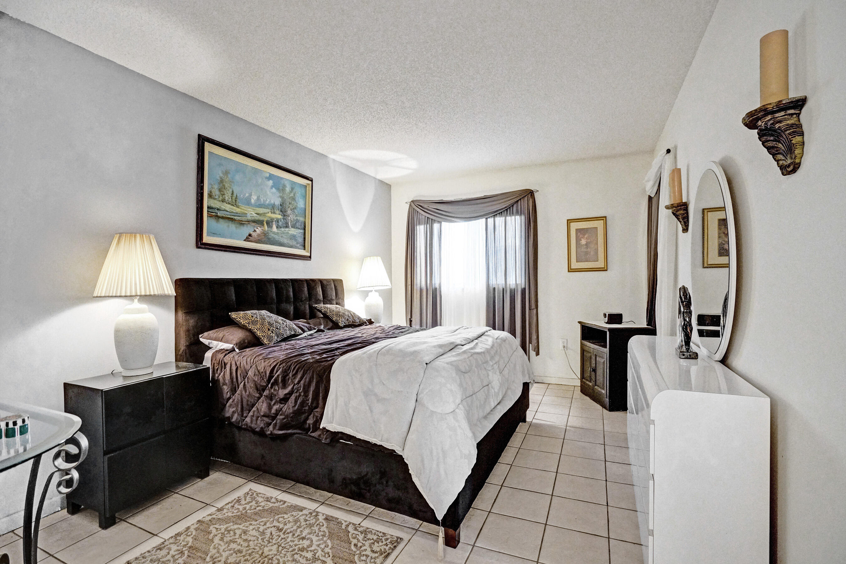 IVANHOE EAST AT CENTURY VILLAGE - Residential