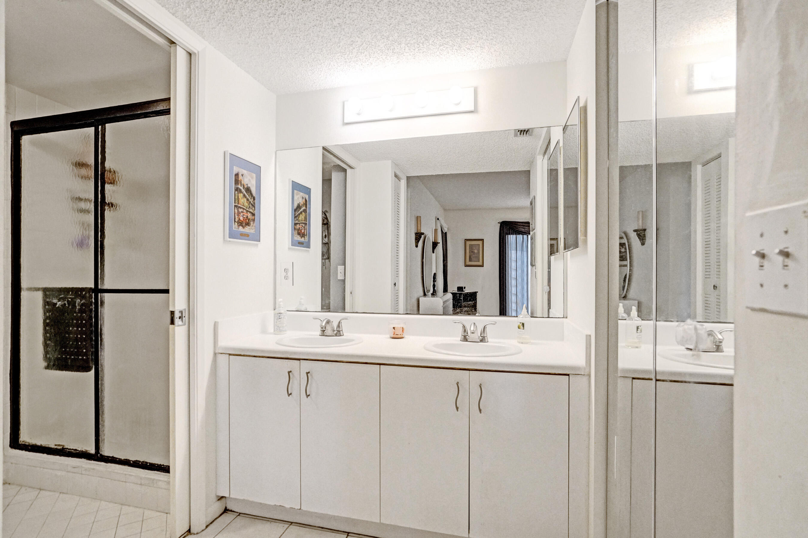 IVANHOE EAST AT CENTURY VILLAGE - Residential