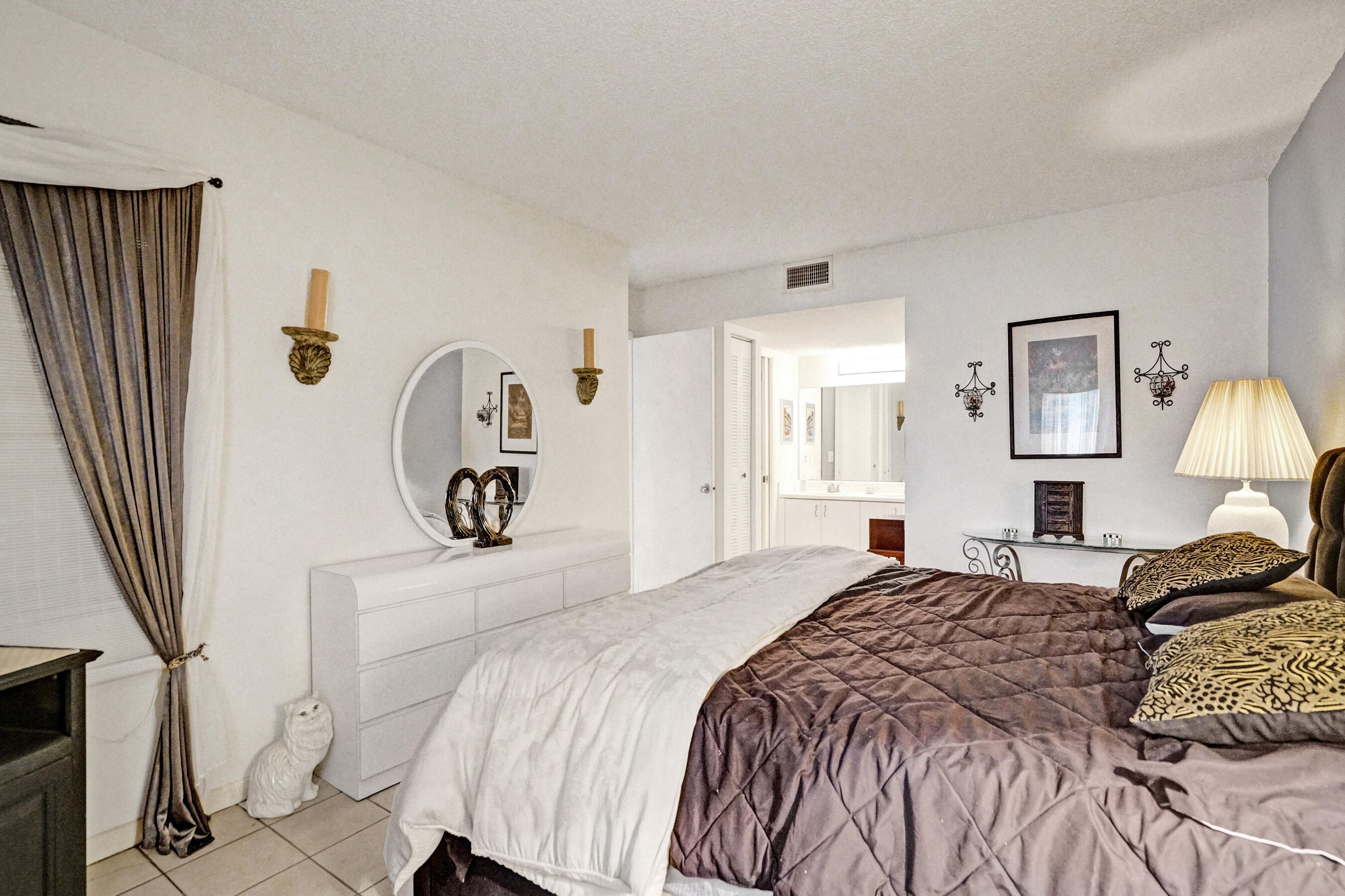 IVANHOE EAST AT CENTURY VILLAGE - Residential