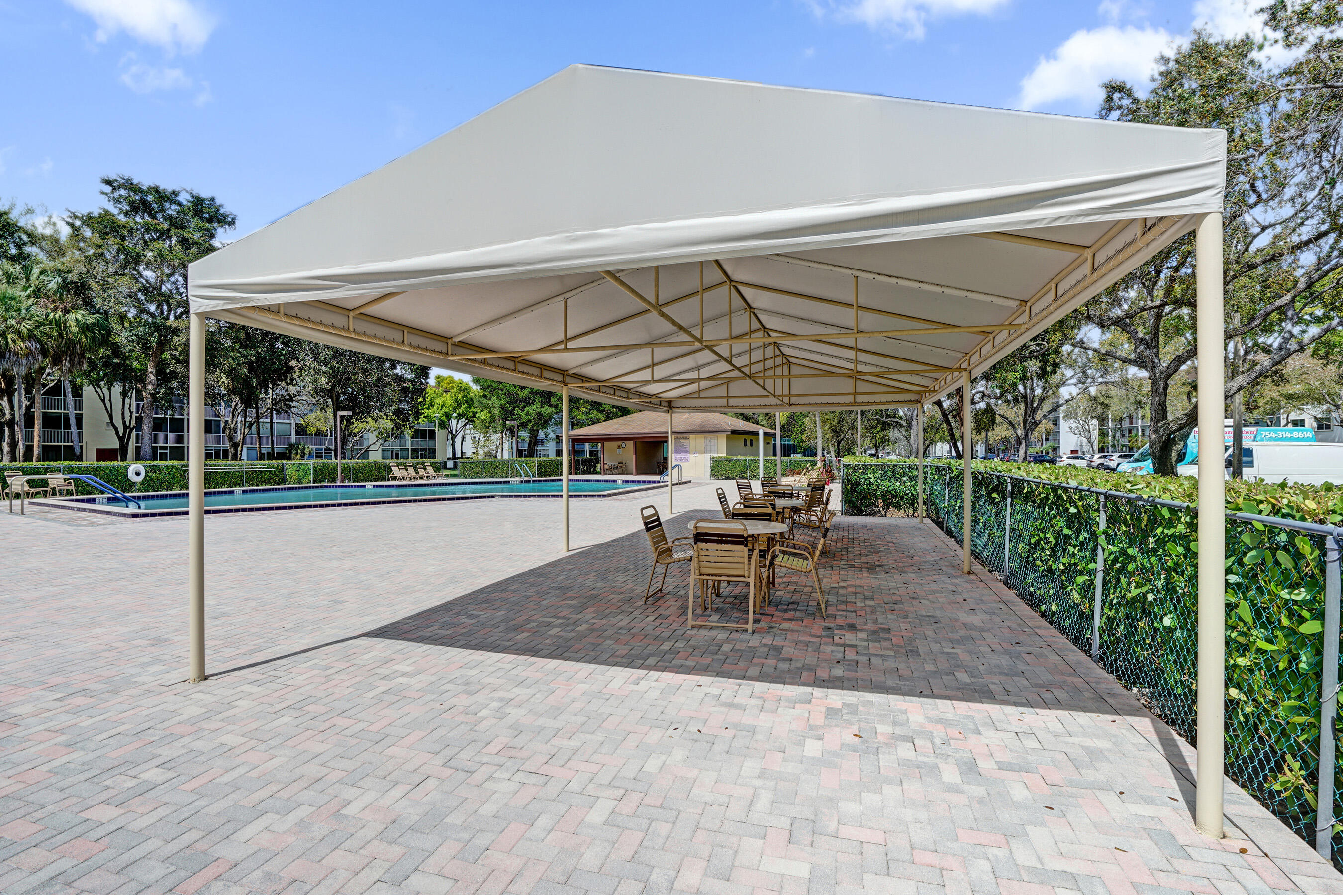 IVANHOE EAST AT CENTURY VILLAGE - Residential