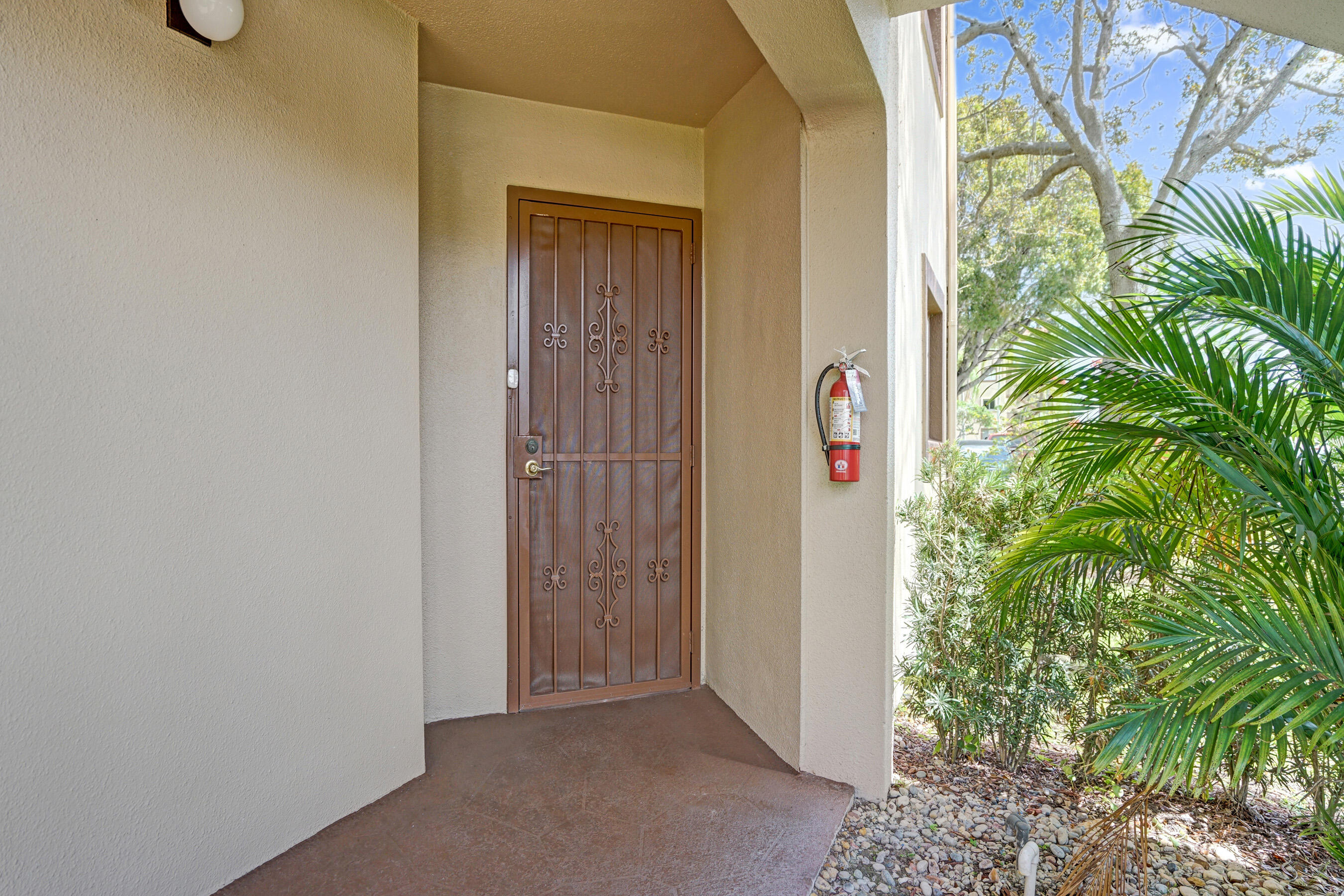 IVANHOE EAST AT CENTURY VILLAGE - Residential