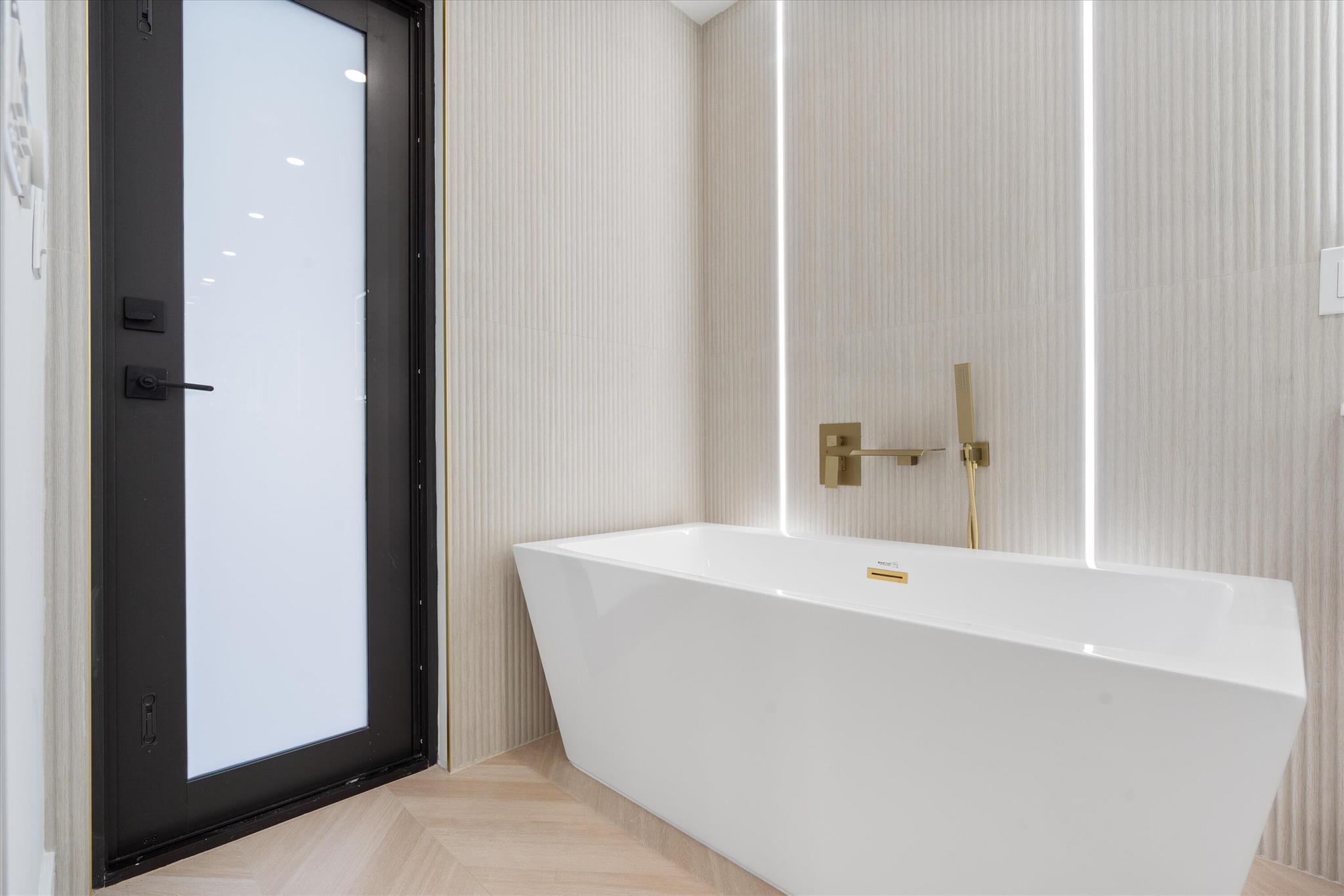 Pines at Boca Del Mar - Residential