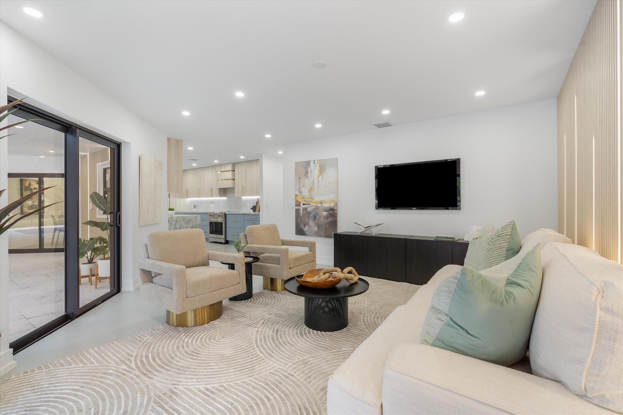 Pines at Boca Del Mar - Residential