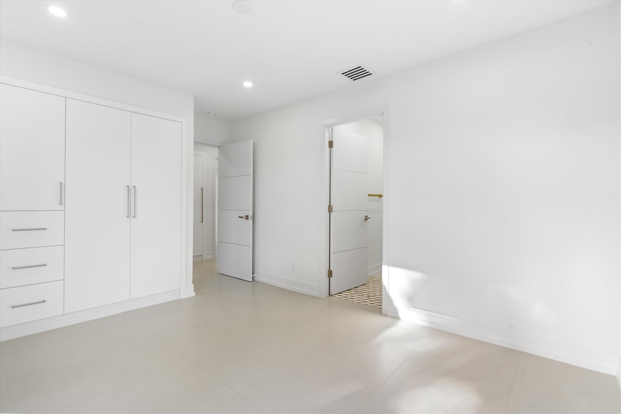 Pines at Boca Del Mar - Residential