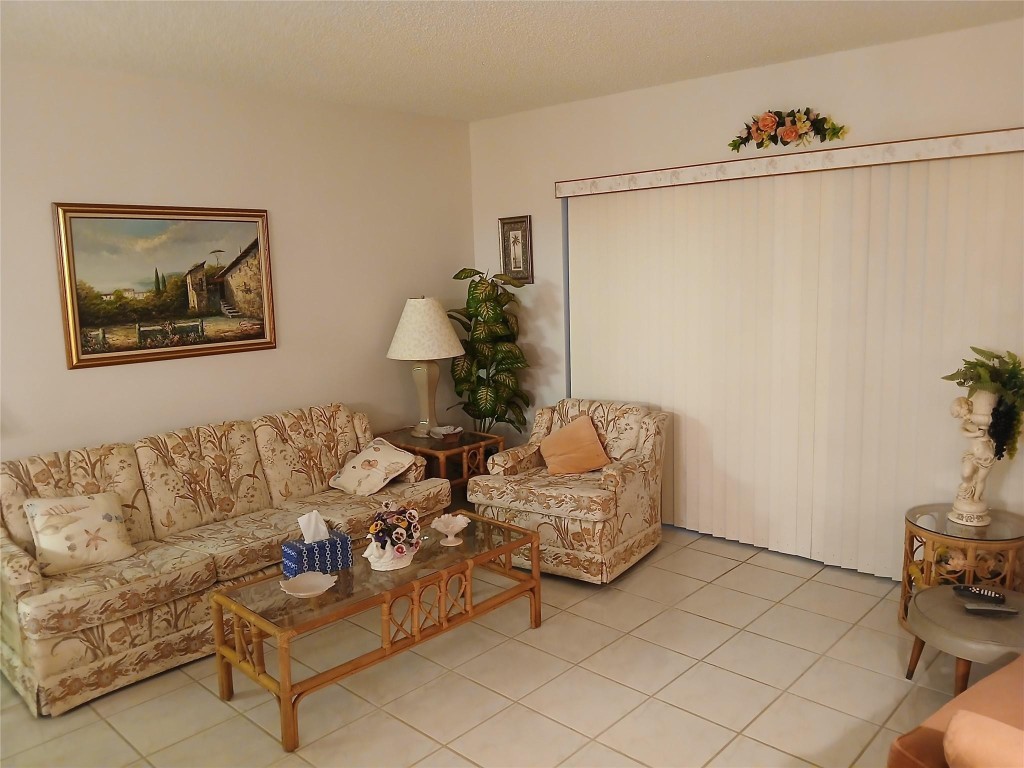 627 Sea Pine Way B1