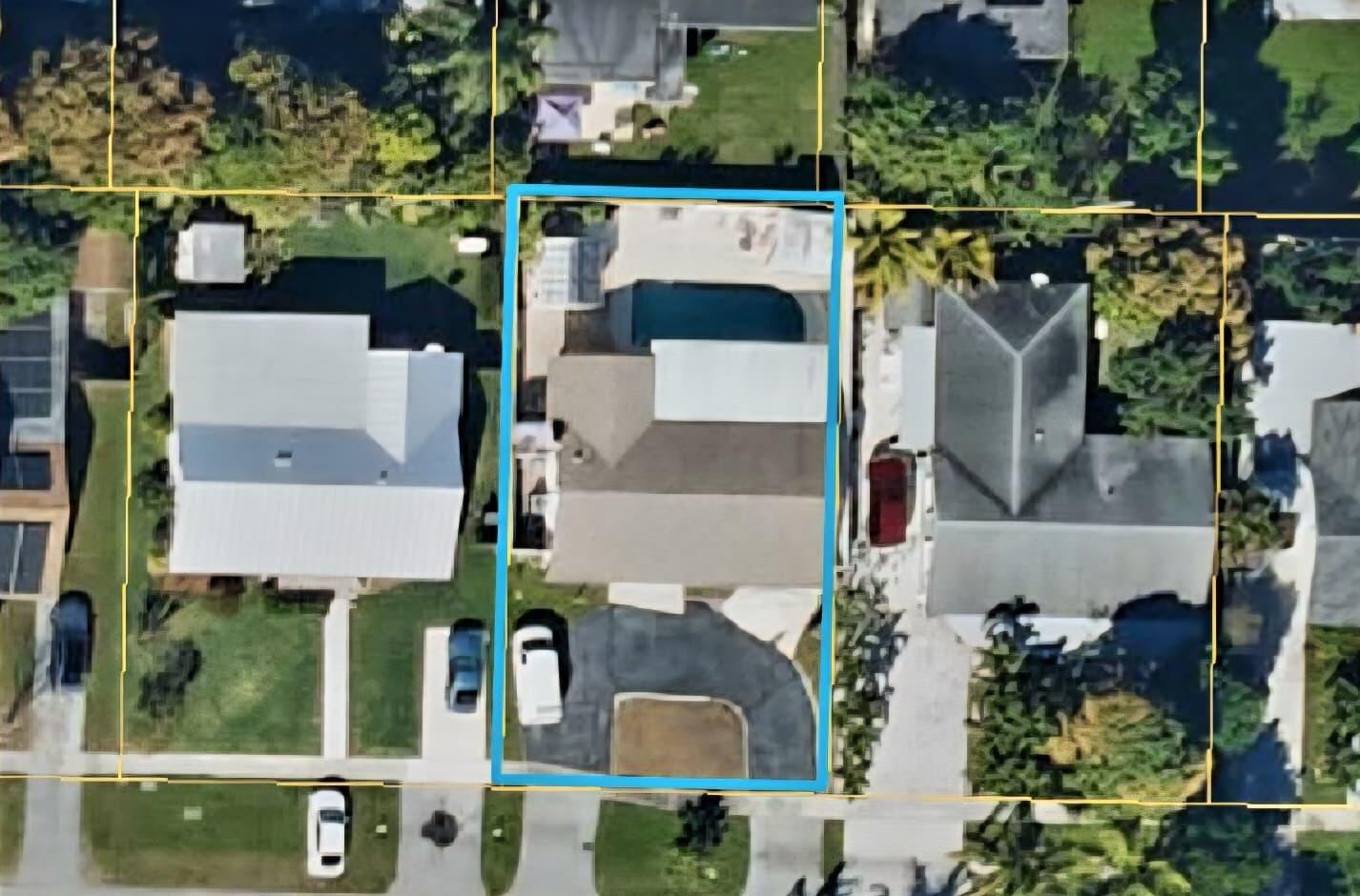 KNOTTY PINE ACRES - Residential