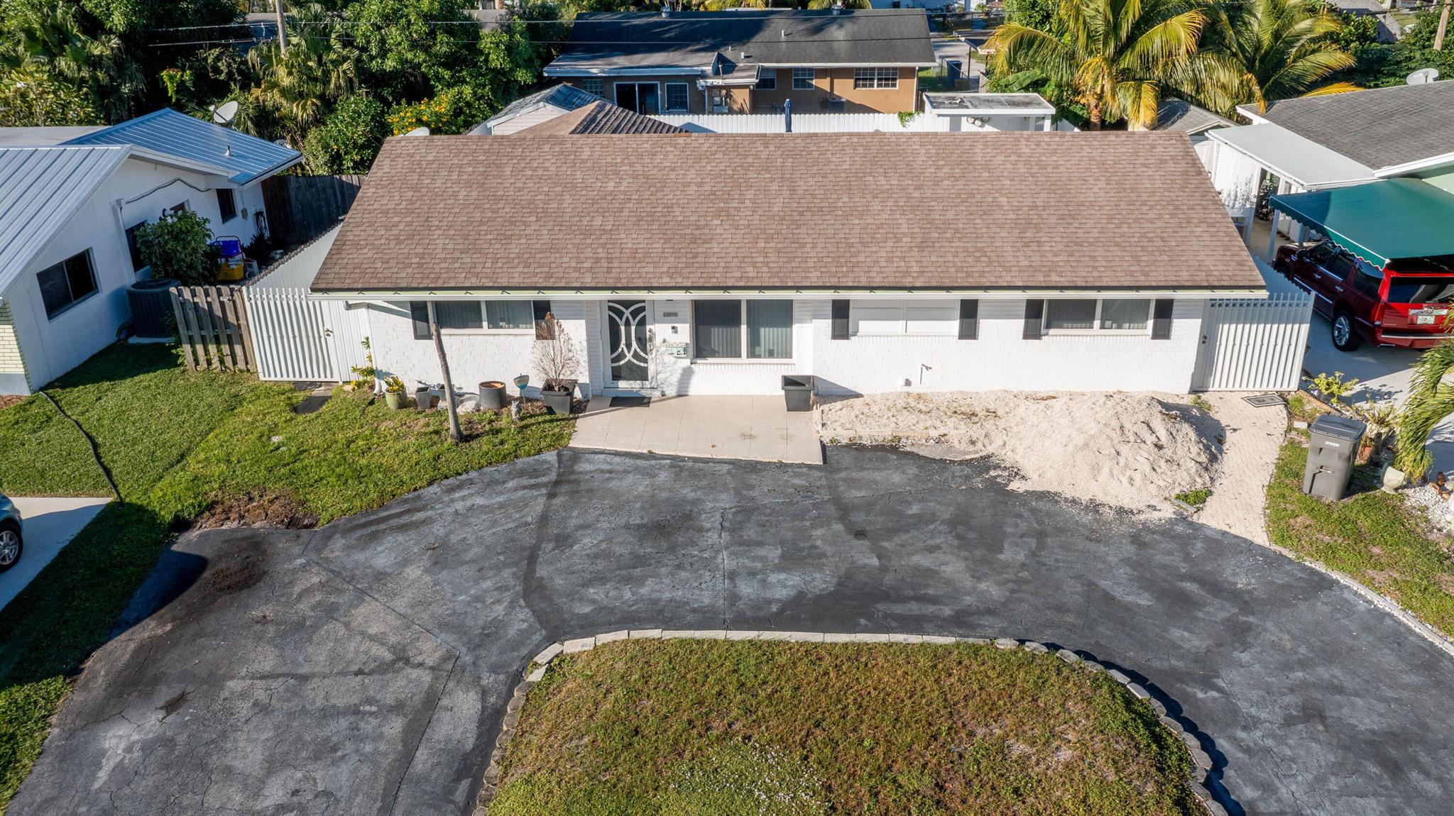 KNOTTY PINE ACRES - Residential