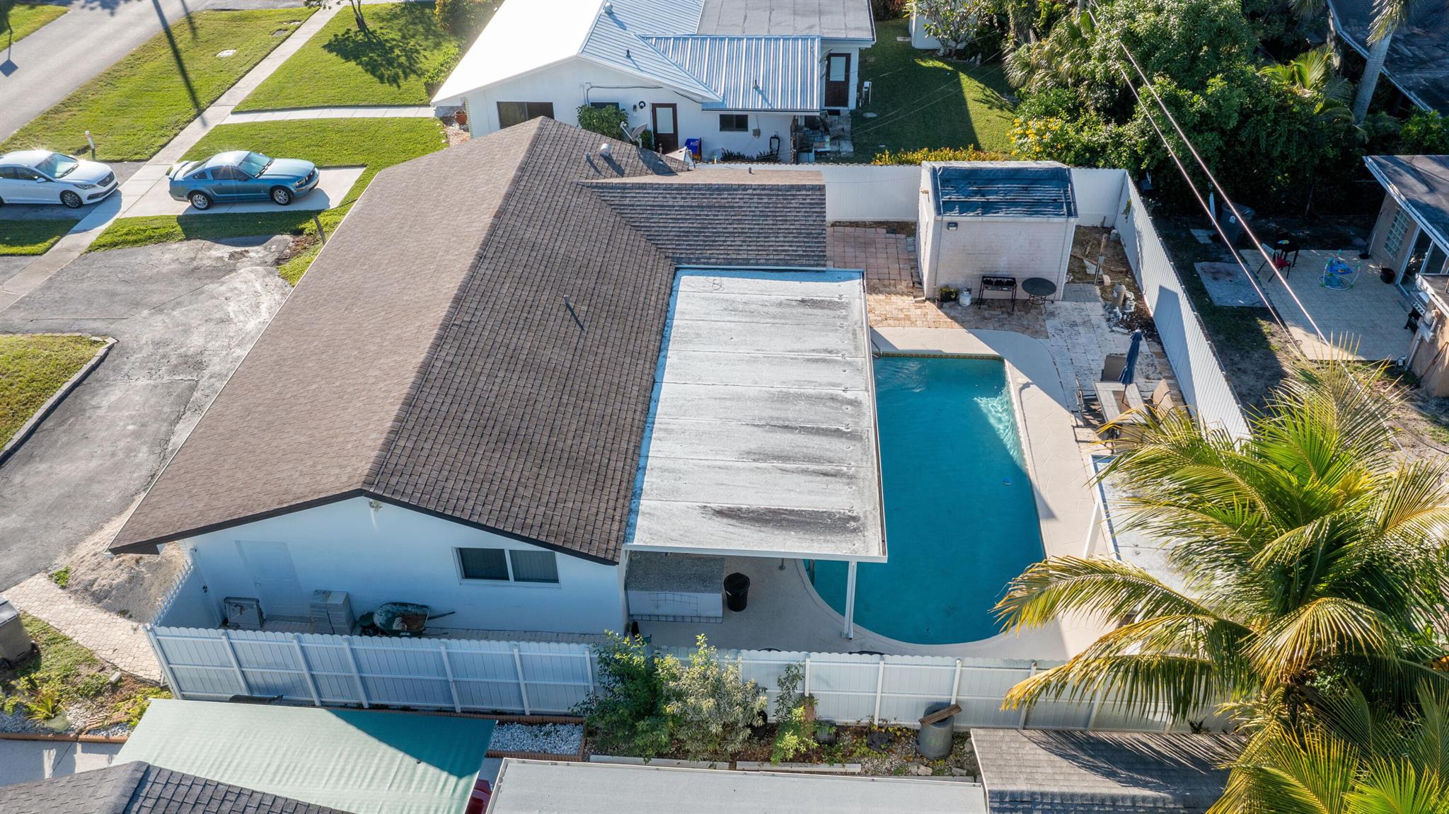 KNOTTY PINE ACRES - Residential